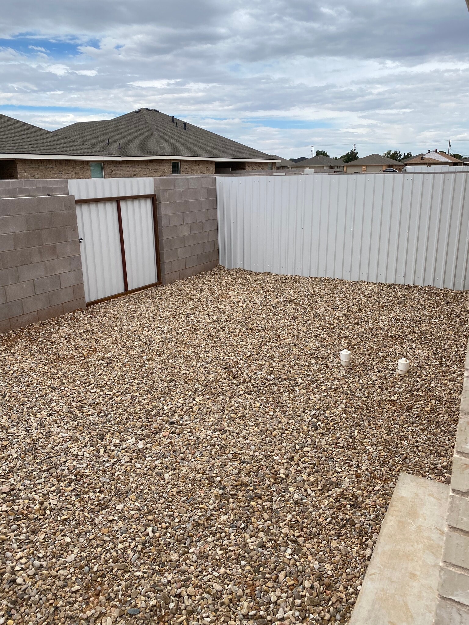 Building Photo - 1308 Sonora Rd