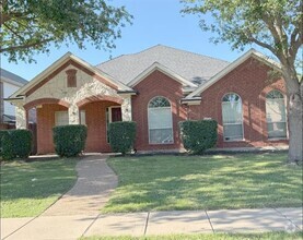 Building Photo - 9858 Bradford Grove Dr