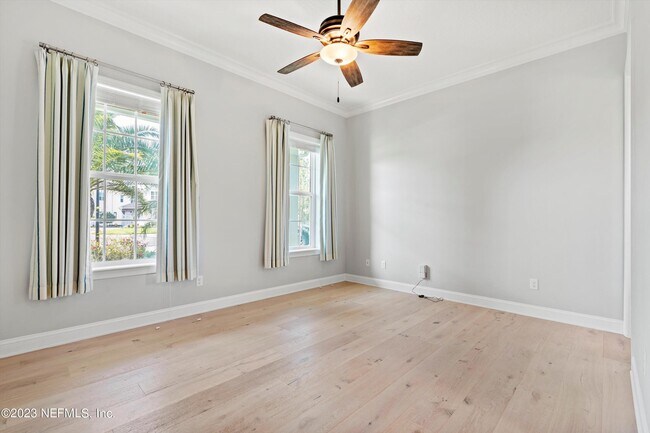 Building Photo - 102 Pine Blossom Trl