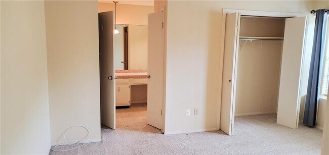 Building Photo - 12214 Forsythe Dr