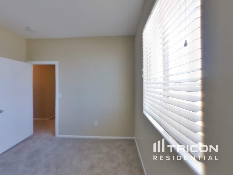 Building Photo - 3669 Karissa Heights Pl