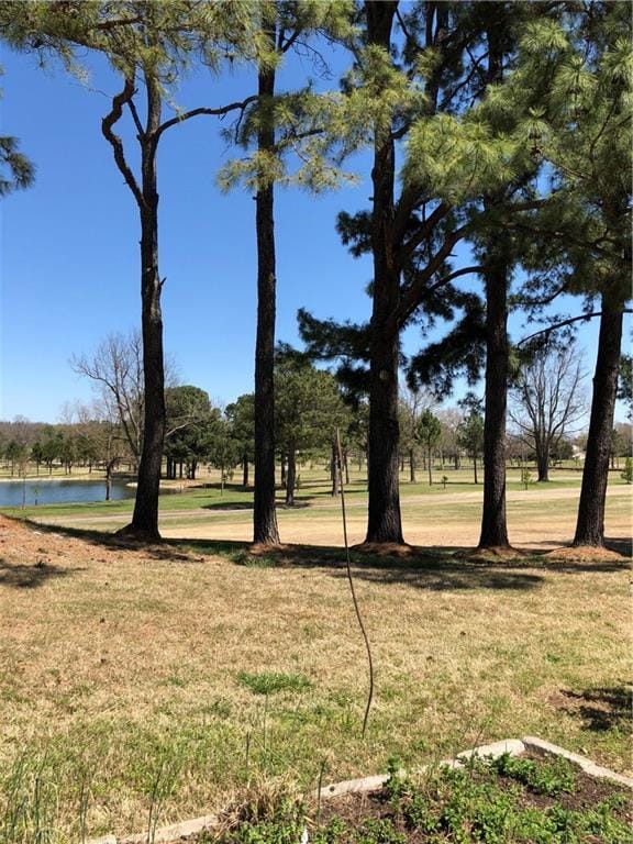 Building Photo - 2500 E Sweetbriar Dr