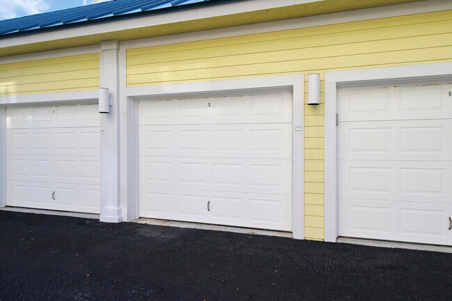 Building Photo - 800 Juno Ocean Walk