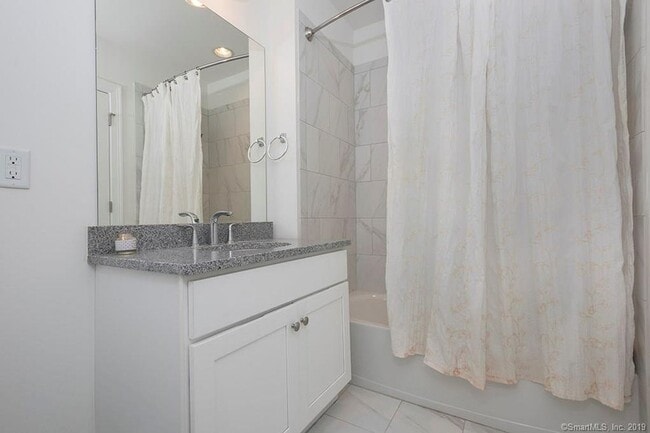 Building Photo - 312 Copper Square Dr