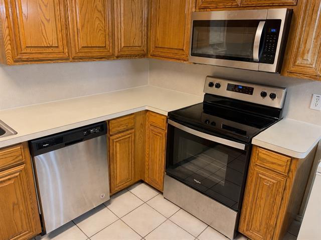Building Photo - 7933 Mourning Dove Dr