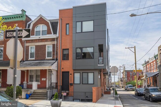 Building Photo - 3222 Turner St