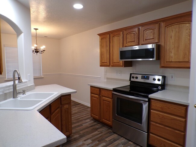 Building Photo - 1464 S Silver Maple Ct