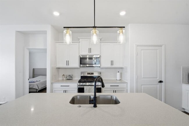 Building Photo - 287 George Neggan Ln