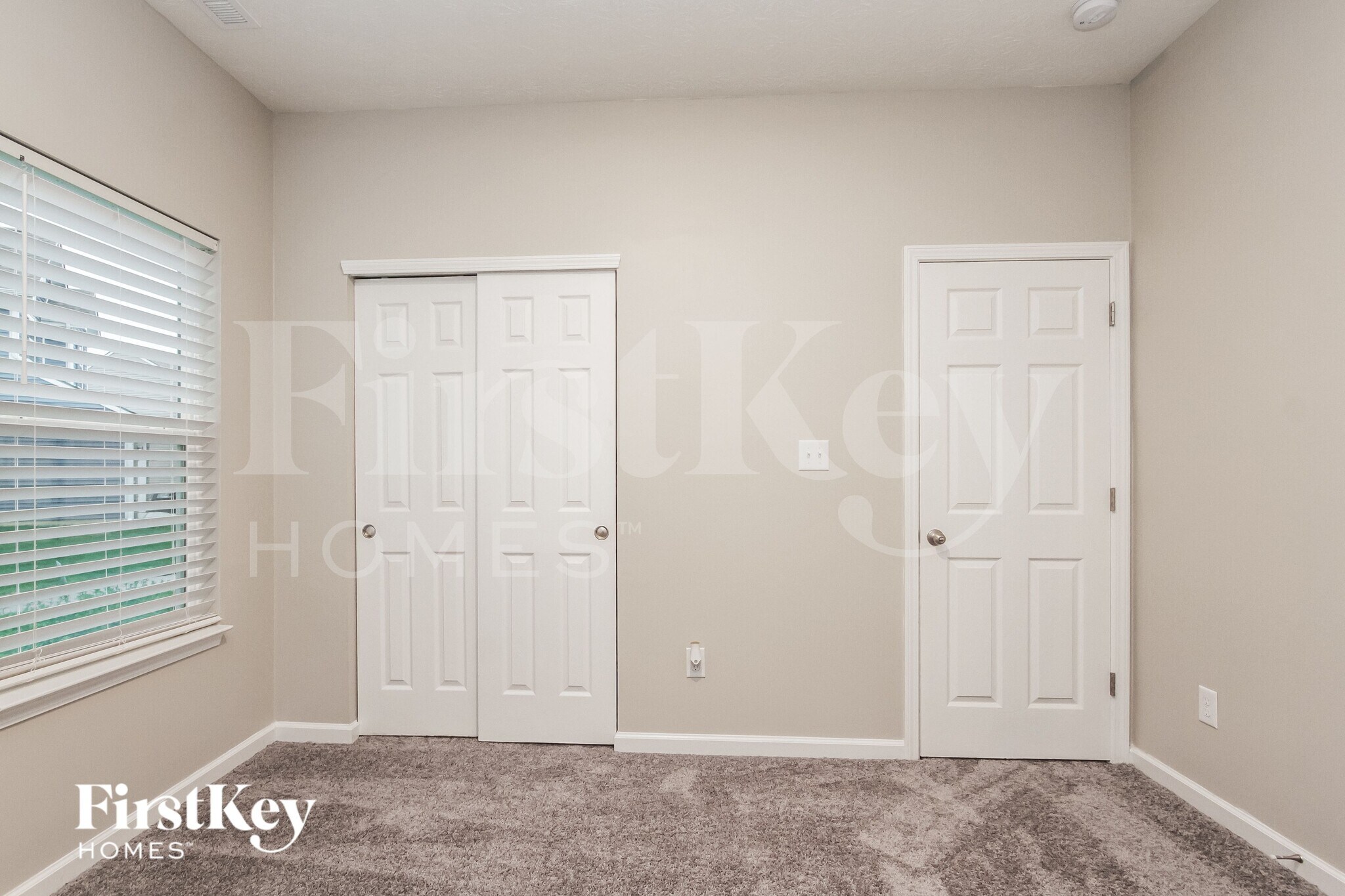 Building Photo - 12128 Fall Ct