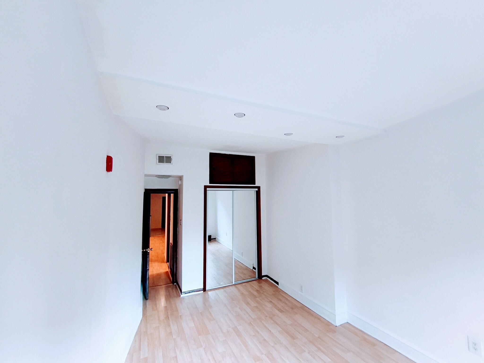 Building Photo - 1711 S 13th St