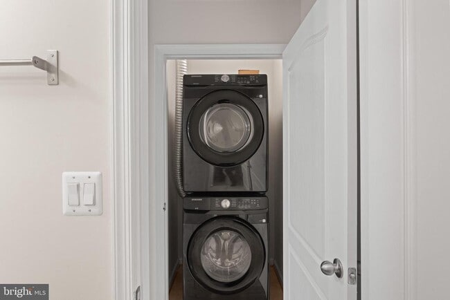 Building Photo - 11149 Wortham Crest Cir