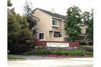 Building Photo - 2800 Plaza del Amo