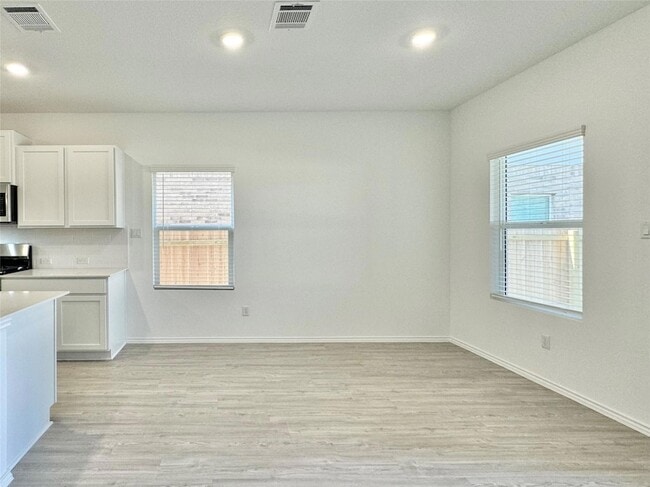 Building Photo - 1316 Acorn Oak Dr