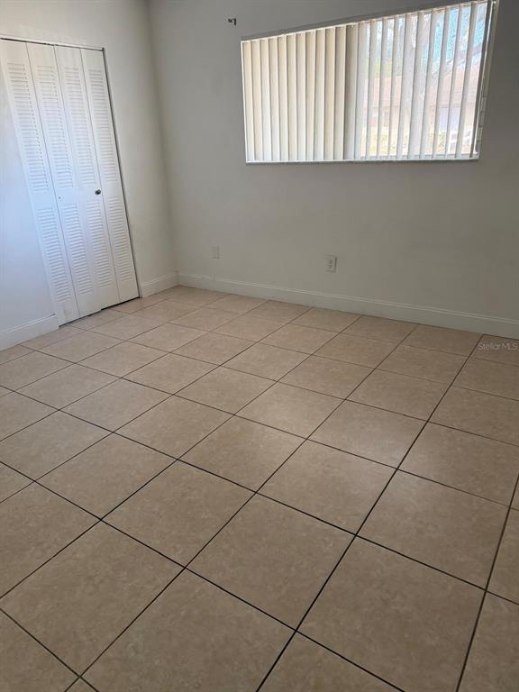 Building Photo - 500 E Rosewood Ln