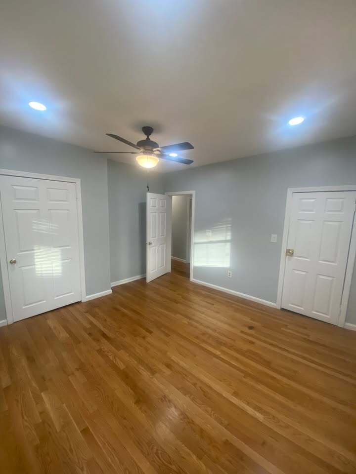 Building Photo - 647 Walk Hill St