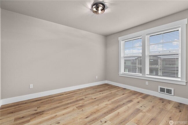 Building Photo - 2201 DeJong Dr