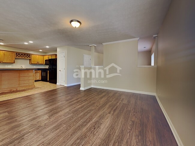 Building Photo - 10399 Peacock Ln