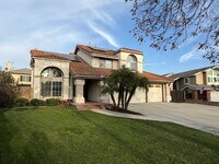 Building Photo - 1848 Eastgate Ave