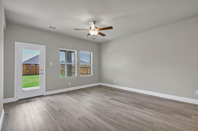Building Photo - 421 Willet Dr