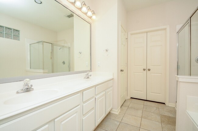 Building Photo - 21703 Balsam Brook Ln