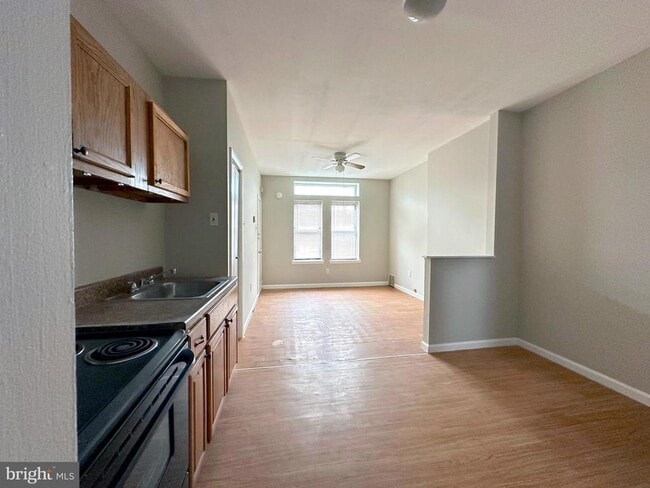 Building Photo - 2113 S 18th St