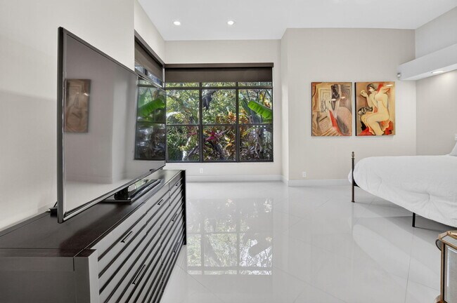 Building Photo - 2482 NW 63rd St