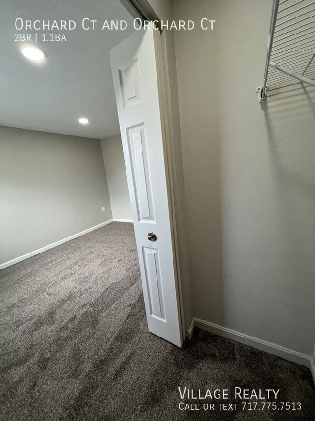 Building Photo - 306 Orchard Ct