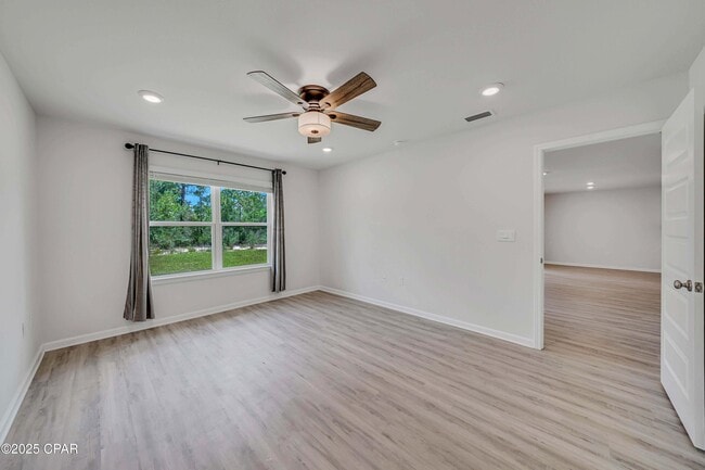 Building Photo - 2304 Aquarius Dr
