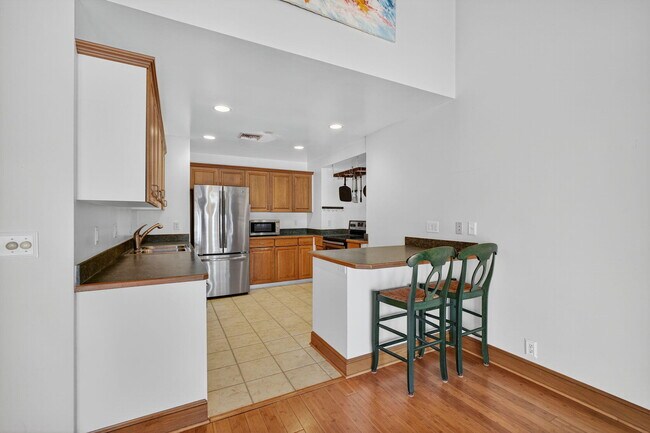 Building Photo - 1042 SE St Lucie Blvd