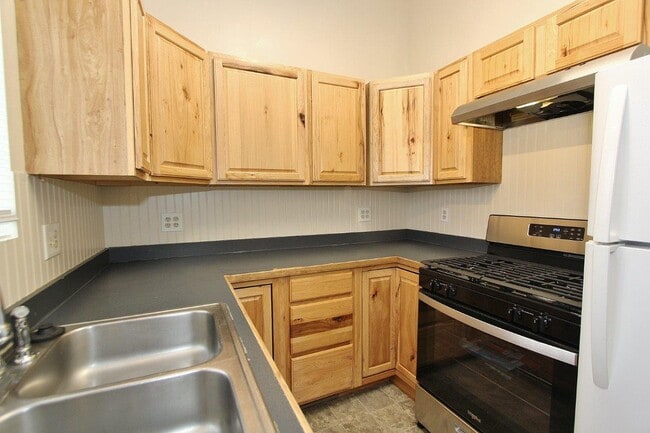 Building Photo - 7149 W Ustick Rd