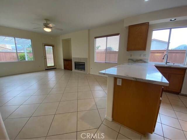 Building Photo - 3507 Lake Park Ave