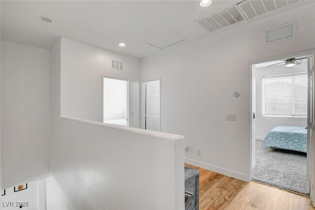 Building Photo - 5353 Harris Spring Ln