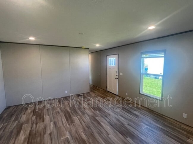 Building Photo - 17481 Orange Grove Rd