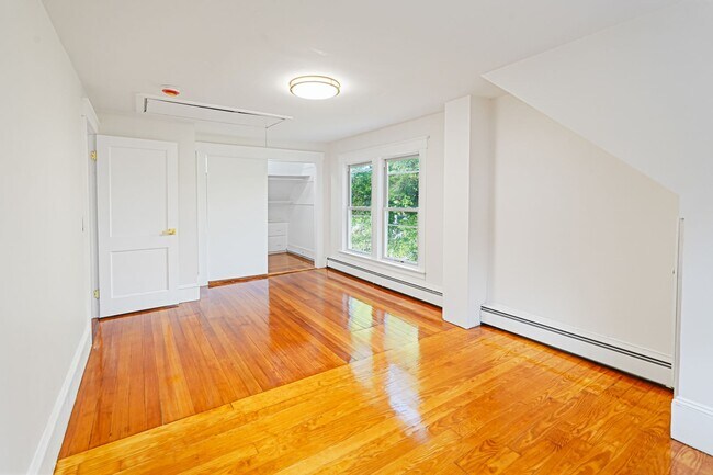 Building Photo - Rent-to-Own Opportunity in Hopkinton