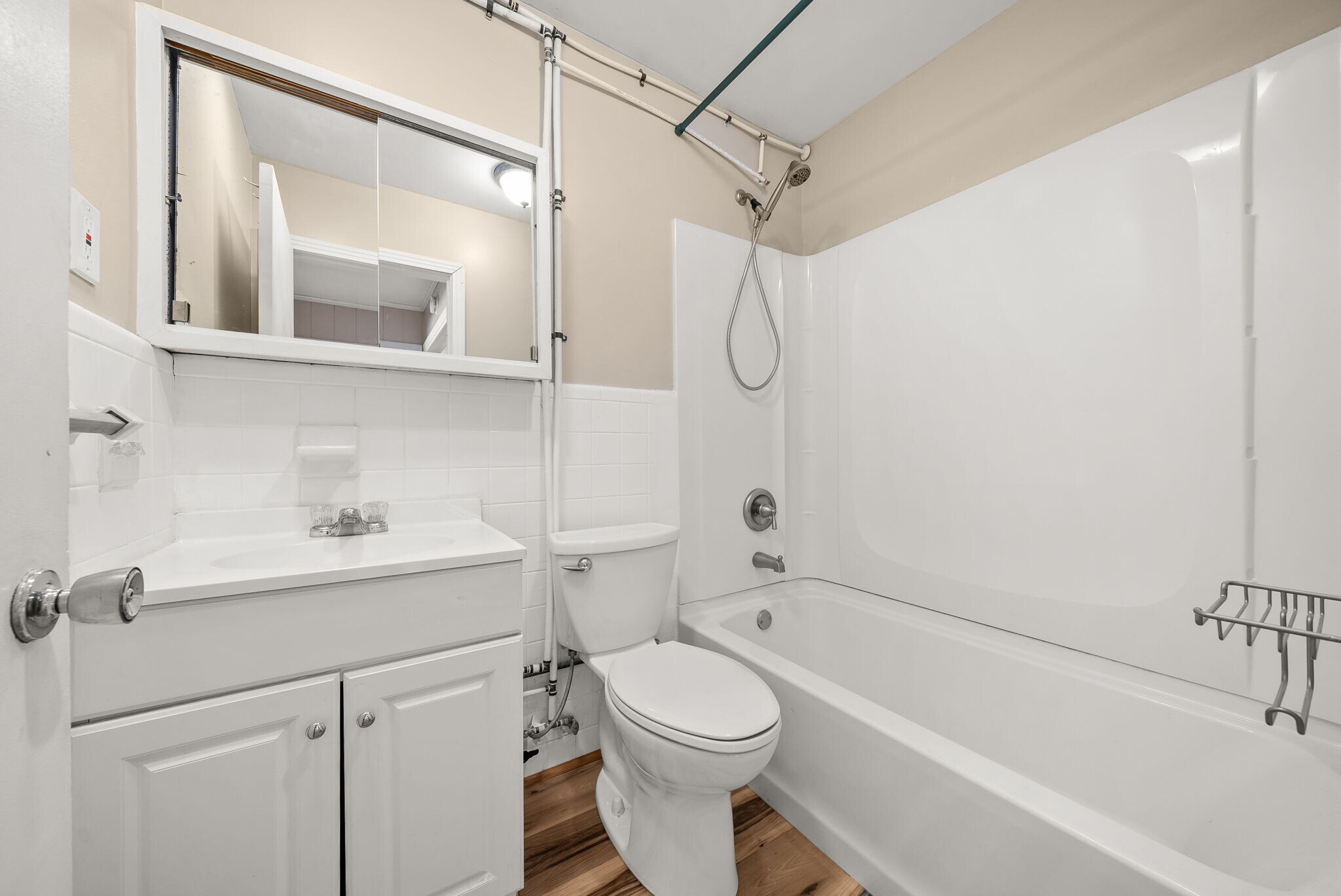 Building Photo - 1211 Friendship Ave