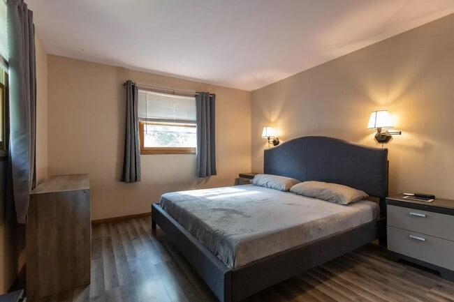 Building Photo - Click the “Apply Now” button or email wapmrentals@gmail.com for a prompt response.