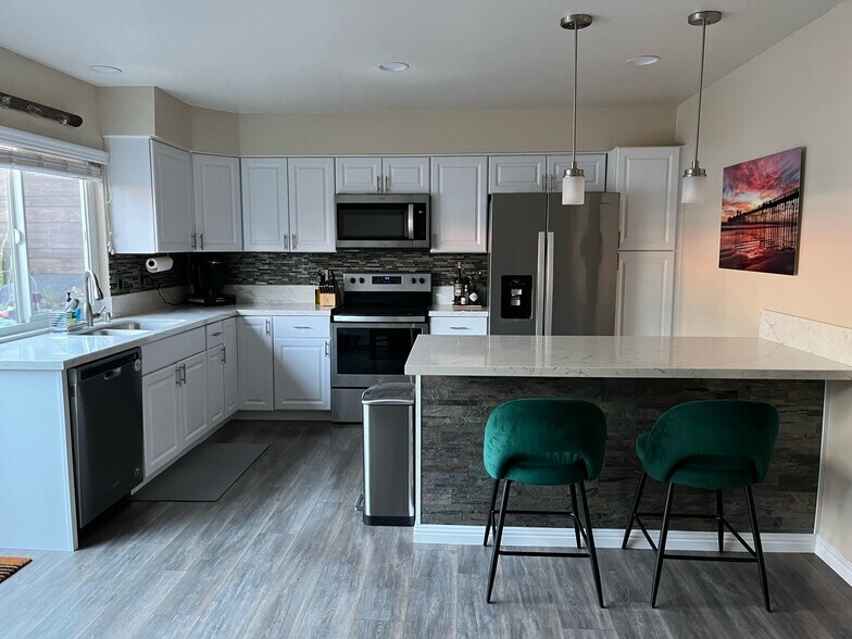 Kitchen - 2809 Via Clarez