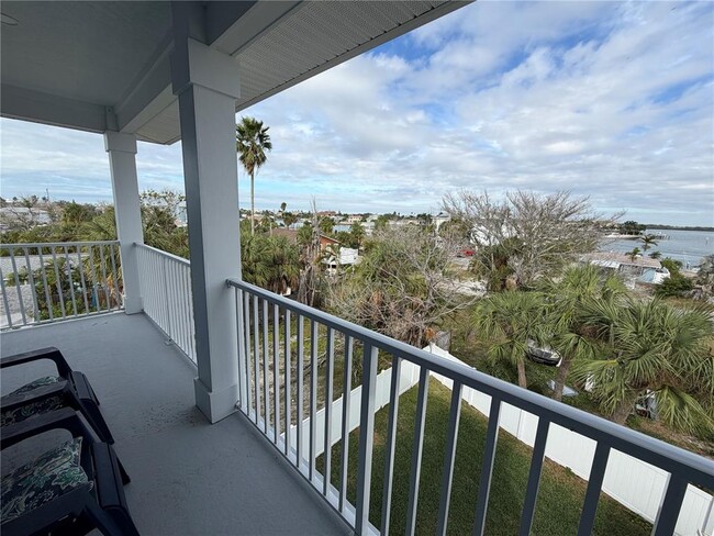 Building Photo - 13117 4th St E