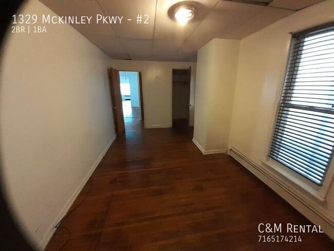 Building Photo - 1329 McKinley Pkwy