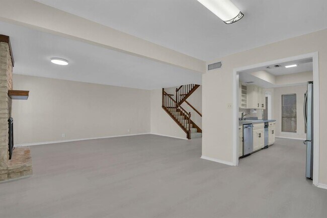 Building Photo - 11512 Tin Cup Dr