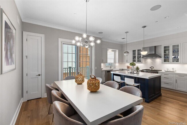 Building Photo - 1101 Grist Mill Cir