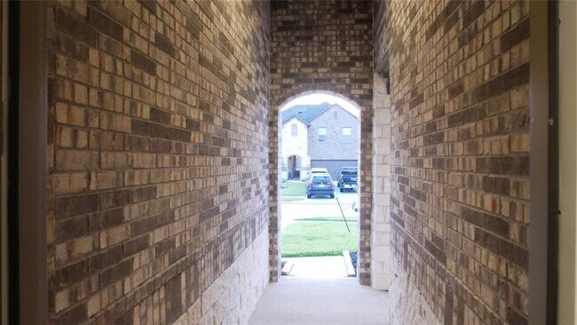 Building Photo - 29506 Red Rocks Pk Dr