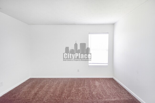 Building Photo - 1394 Fall Ridge Dr