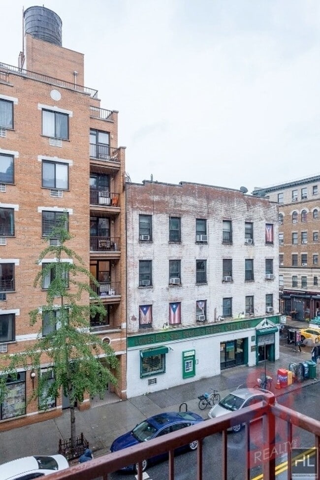 Building Photo - Act now on this affordable 1BR 1BTH apartm...