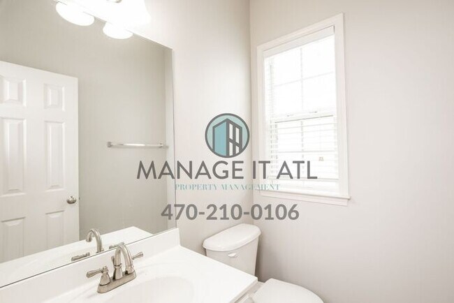 Building Photo - Beautiful & Move in Ready home in North Gwinnett School District!