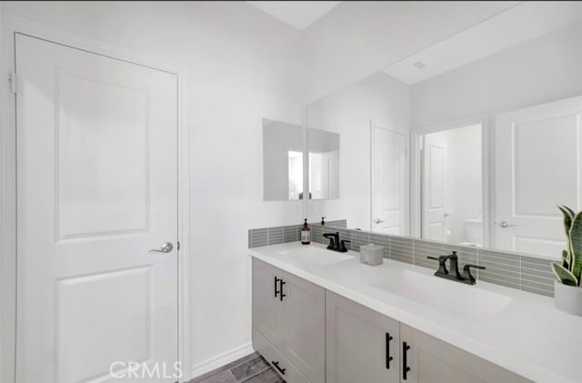 Building Photo - 5086 Burgundy Ln