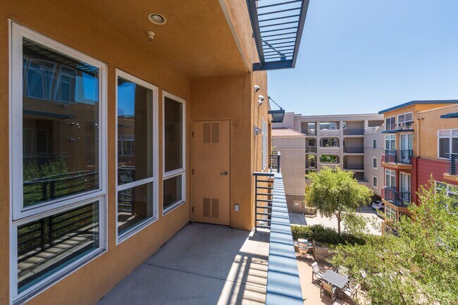 Building Photo - Glencoe Avenue (4050)