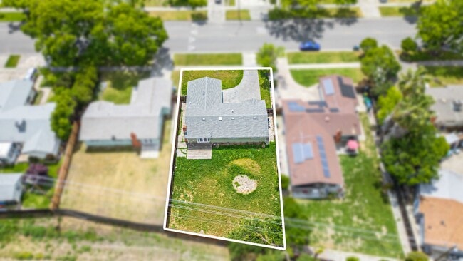 Building Photo - 3 bed 2 bath home for RENT in Stockton