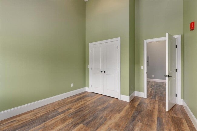 Building Photo - 122 Washington St