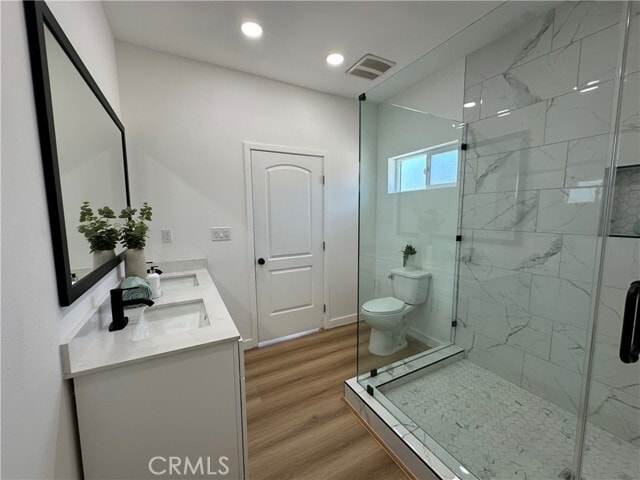 Building Photo - 8249 Red Hill Country Club Dr